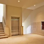 Five Stars 8 Building Apartamento *