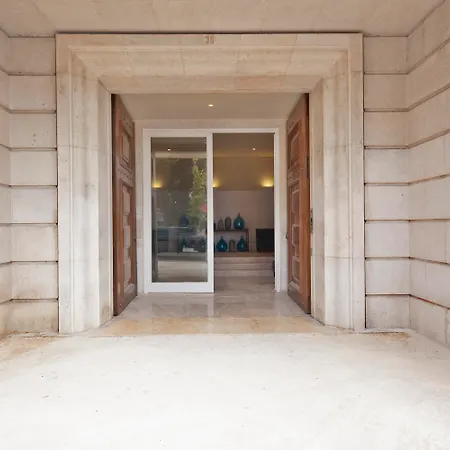 Five Stars 8 Building Apartment Lisbon