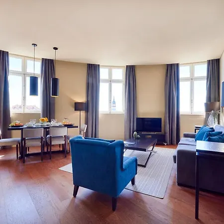 Apartment Five Stars 8 Building