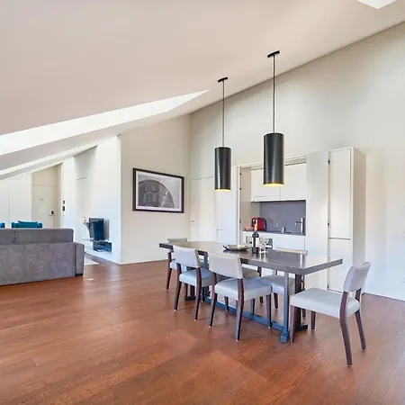 Five Stars 8 Building Apartment *