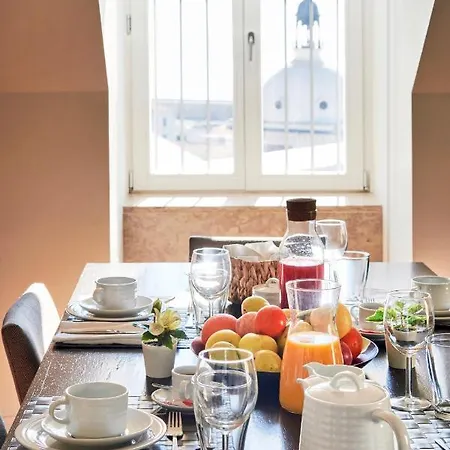 Apartament Five Stars 8 Building *