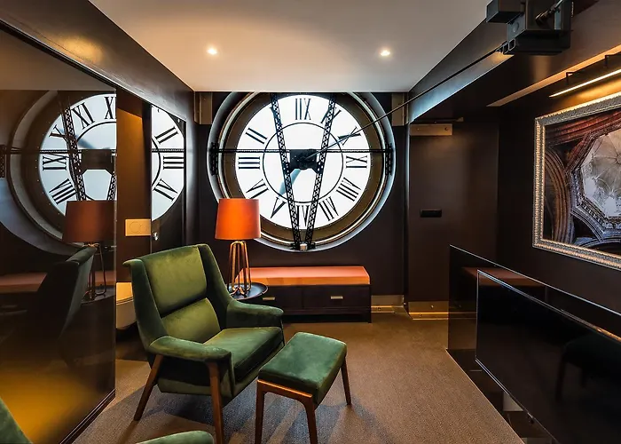 Five Stars 8 Building Apartmán *