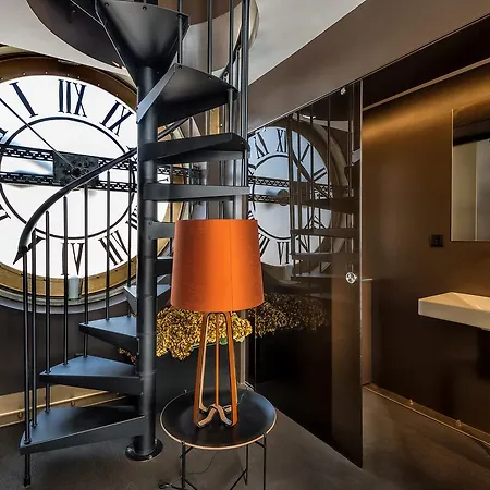 Five Stars 8 Building * Lizbona